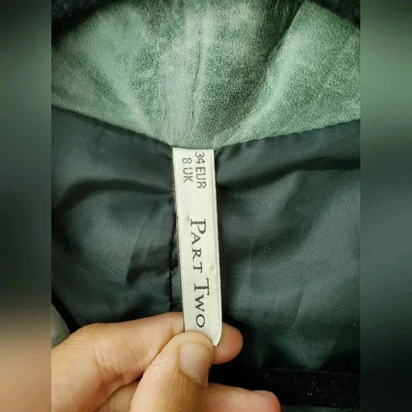 Part two 70's vibe green olive suede leather jacket - Picture 3 of 15